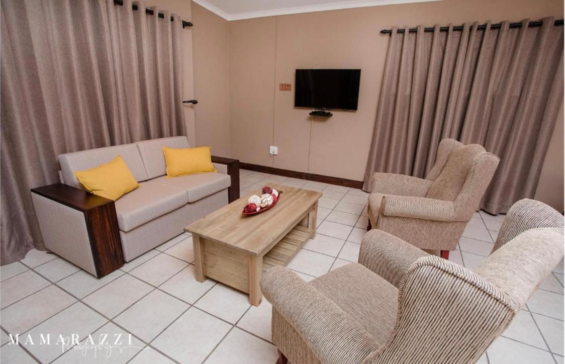 4 Gazelle Guesthouse Mbombela Ngoại thất bức ảnh